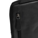 The Chesterfield Brand Kožená crossbody taška Isley C58.034700 čierna zadné vrecko