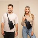 The Chesterfield Brand Kožená crossbody taška Isley C58.034700 čierna pánska aj dámska