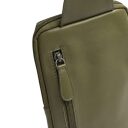 The Chesterfield Brand Kožená crossbody taška Isley C58.034702 olivová zadné vrecko