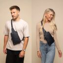 The Chesterfield Brand Kožená crossbody taška Isley C58.034710 tmavo modrá pánska aj dámska