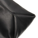 The Chesterfield Brand Dámska kožená kabelka cez rameno Christie C48.138100 čierna detail