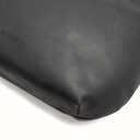 The Chesterfield Brand kožená kabelka do ruky aj cez rameno Fierra C48.145100 čierna detail