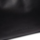 The Chesterfield Brand kožená kabelka do ruky aj cez rameno Skara C48.140200 čierna logo