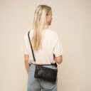 The Chesterfield Brand kožená kabelka do ruky aj cez rameno Vayenne C48.144900 čierna ako crossbody
