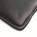 The Chesterfield Brand kožená kabelka cez rameno / crossbody Caia C48.144601 hnedá detail