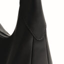 The Chesterfield Brand Kožená kabelka cez rameno Neya C48.144700 čierna detail prešitia