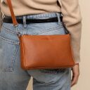 The Chesterfield Brand kožená kabelka cez rameno Orinoco C48.144231 koňaková ako crossbody