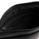 The Chesterfield Brand kožená kabelka cez rameno Trenton C48.144100 čierna vnútorné priehradky
