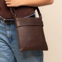 The Chesterfield Brand kožená kabelka cez rameno Trenton C48.144101 hnedá ako crossbody