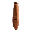The Chesterfield Brand kožená kabelka cez rameno Trenton C48.144131 koňaková bočný náhľad