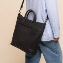 The Chesterfield Brand kožená shopper kabelka na notebook Westbrook C38.022700 čierna ako crossbody