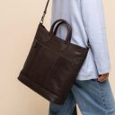 The Chesterfield Brand kožená shopper kabelka na notebook Westbrook C38.022701 hnedá ako crossbody