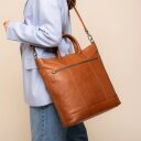 The Chesterfield Brand kožená shopper kabelka na notebook Westbrook C38.022731 koňaková ako crossbody