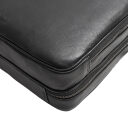 The Chesterfield Brand Kožená taška na notebook 15" Venturo C40.110800 čierna detail