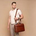 The Chesterfield Brand Kožená taška na notebook 15" Venturo C40.110831 koňaková cez rameno