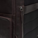 The Chesterfield Brand kožený batoh na notebook 15" Lennox C58.071101 hnedý detail