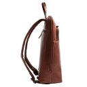 The Chesterfield Brand Kožený batoh na notebook Rosverra C58.034931 koňakový bočný pohľad