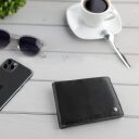 Bugatti pánska kožená peňaženka RFID Black Magic 49123801 čierna na stole