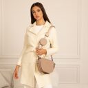 Bugatti Crossbody kabelka ALMATA 49665854 piesková na ramene