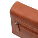 Dámska kožená kabelka The Chesterfield Brand Lucca C48.127031 koňaková - zipsová priehradka